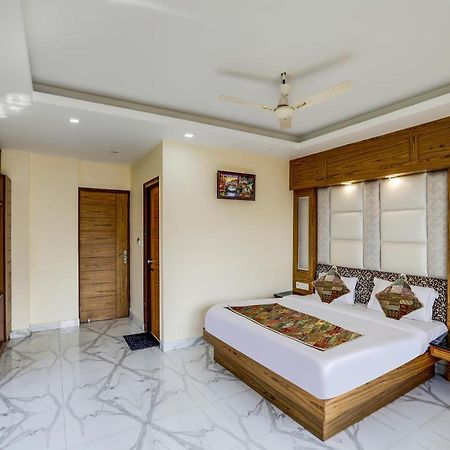Hotel Vanson Villa - Near Connaught Place Нью-Делі Екстер'єр фото