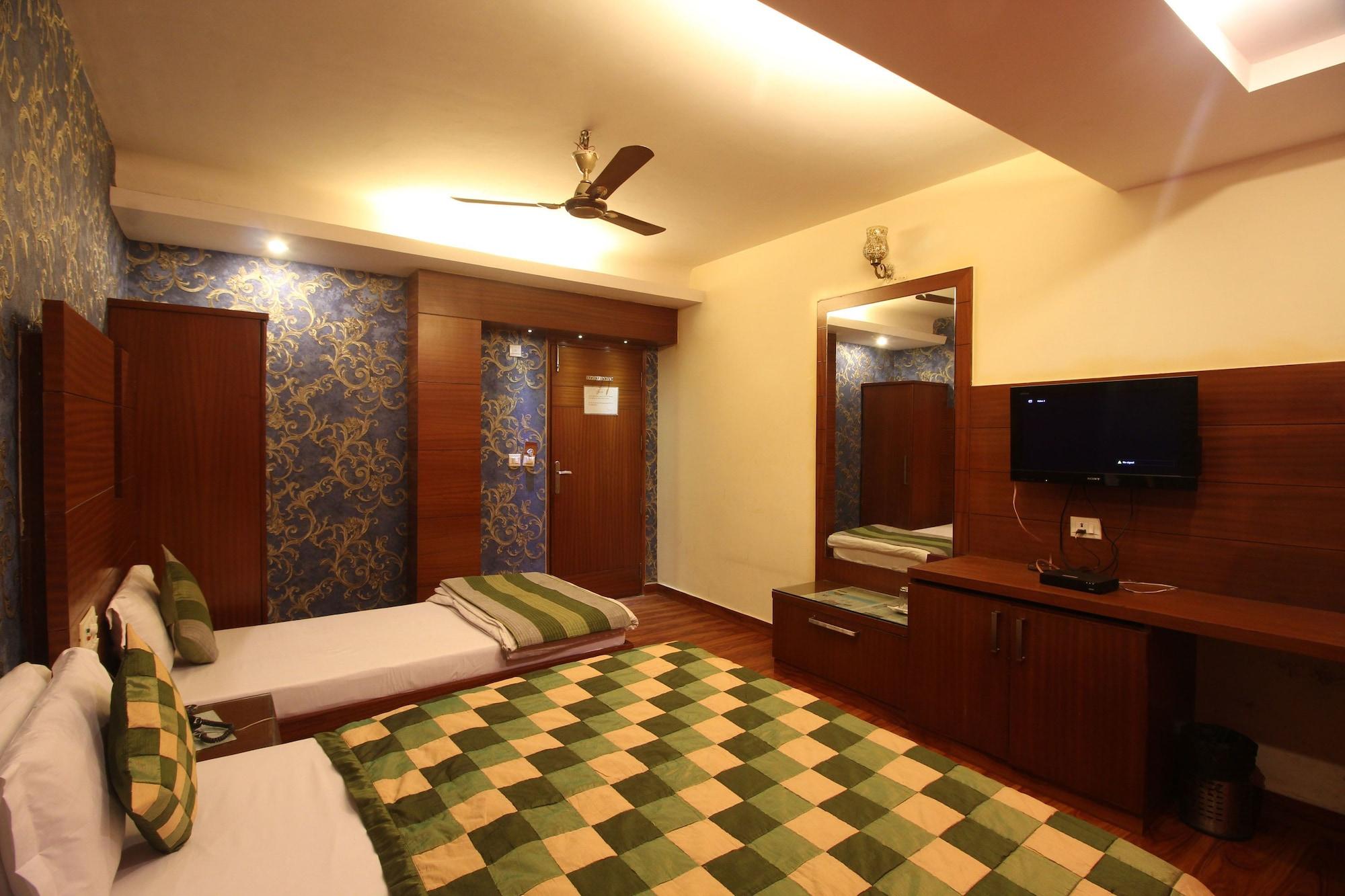 Hotel Vanson Villa - Near Connaught Place Нью-Делі Екстер'єр фото