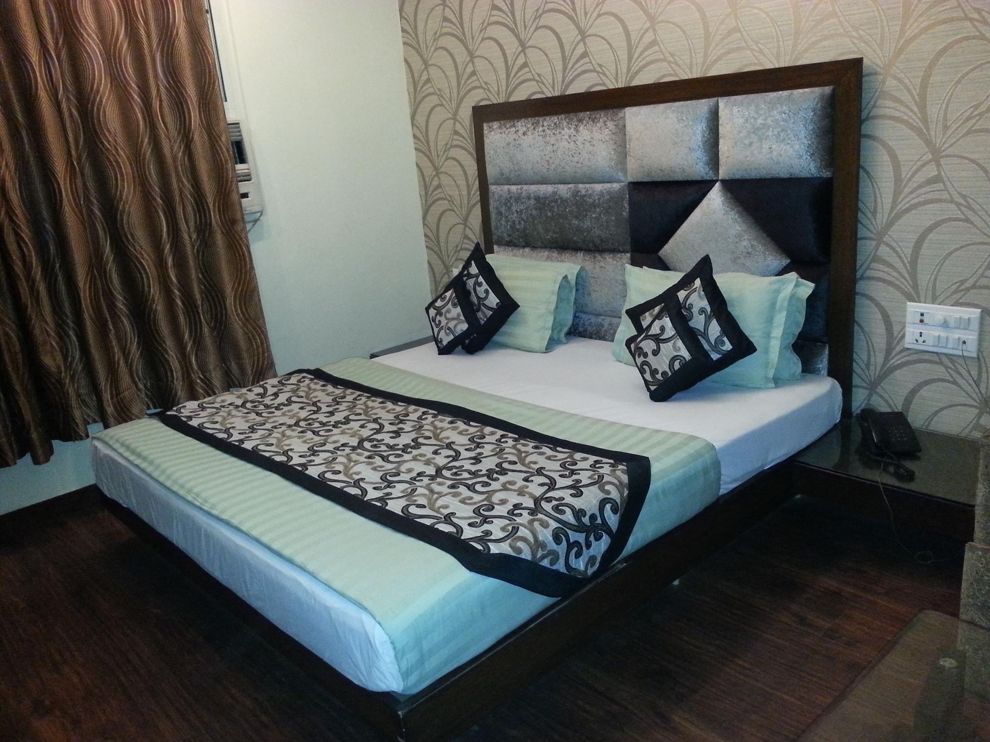 Hotel Vanson Villa - Near Connaught Place Нью-Делі Екстер'єр фото