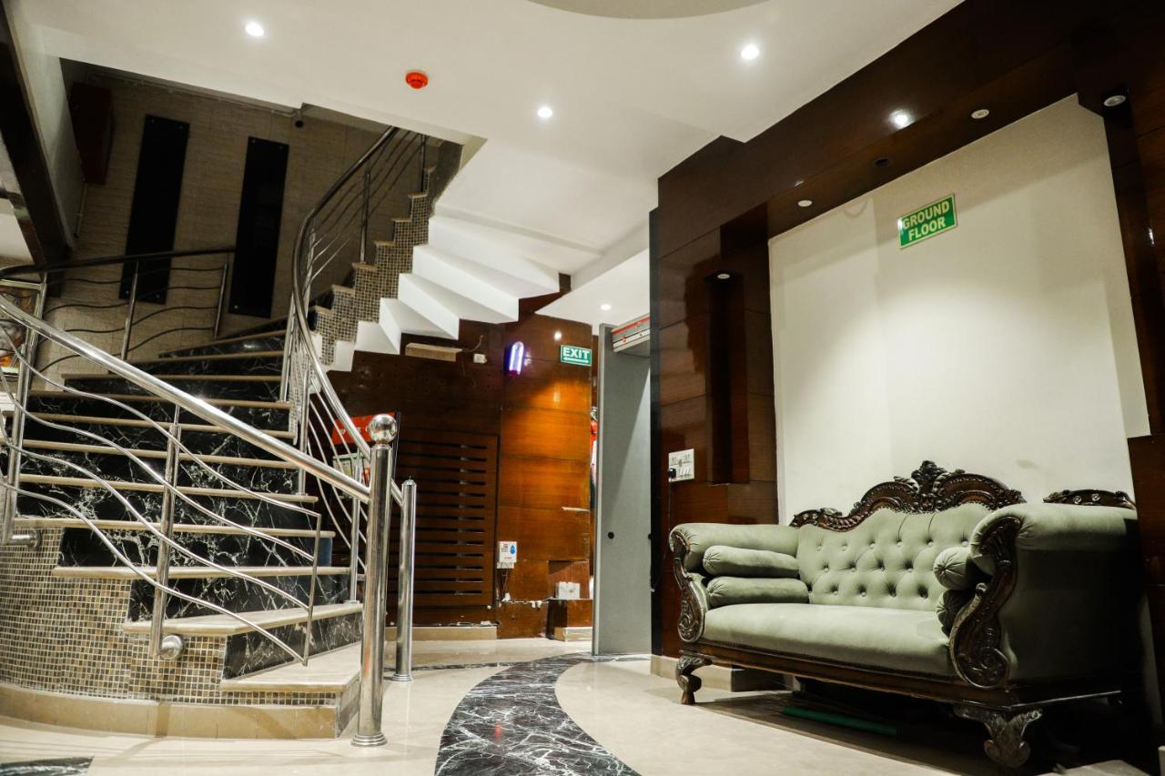 Hotel Vanson Villa - Near Connaught Place Нью-Делі Екстер'єр фото