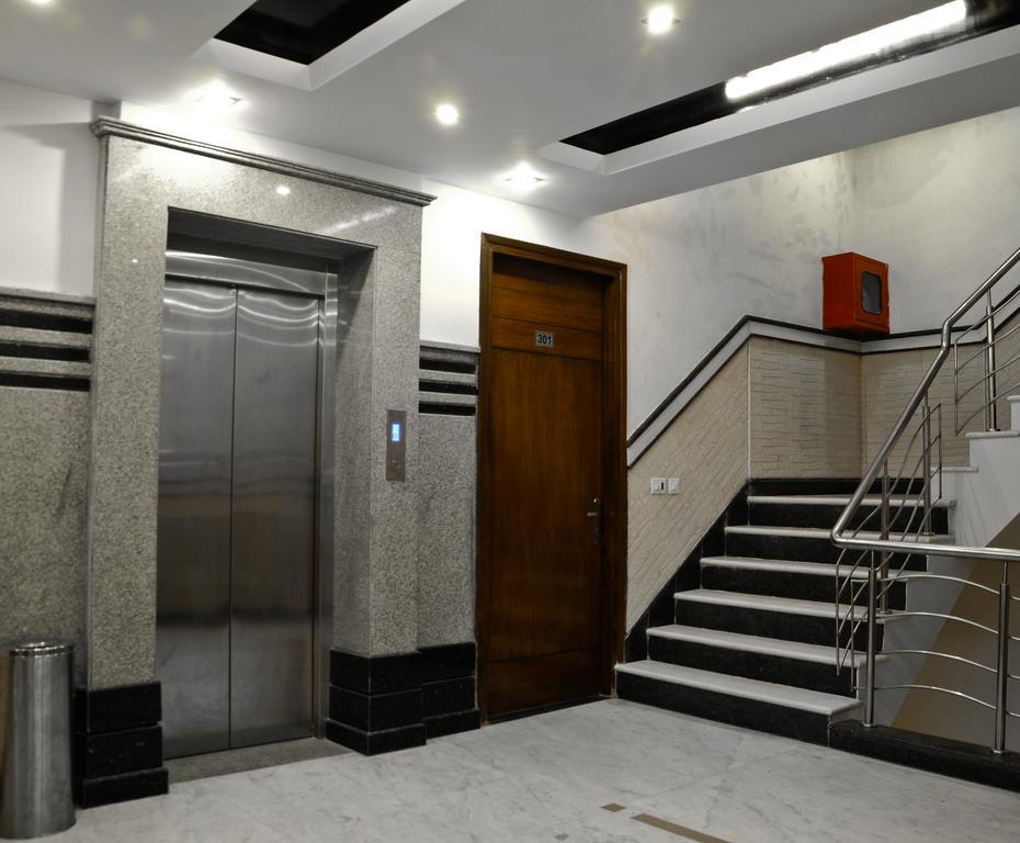 Hotel Vanson Villa - Near Connaught Place Нью-Делі Екстер'єр фото