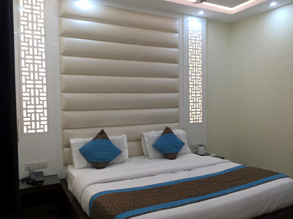 Hotel Vanson Villa - Near Connaught Place Нью-Делі Екстер'єр фото