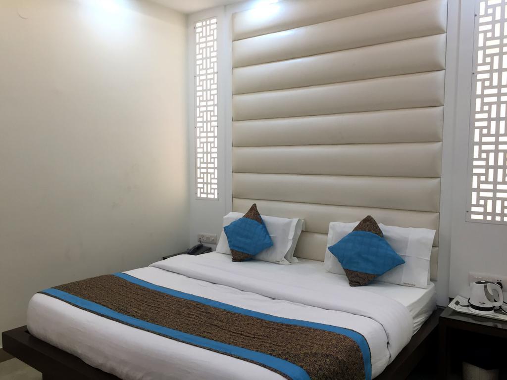 Hotel Vanson Villa - Near Connaught Place Нью-Делі Екстер'єр фото
