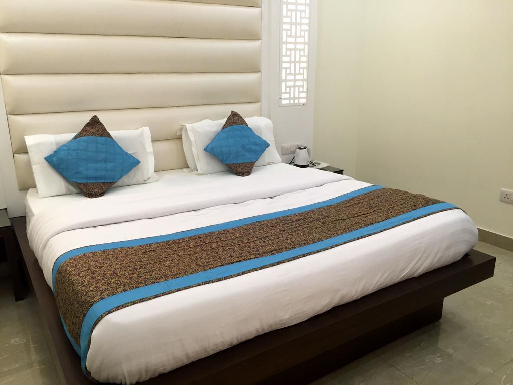 Hotel Vanson Villa - Near Connaught Place Нью-Делі Екстер'єр фото