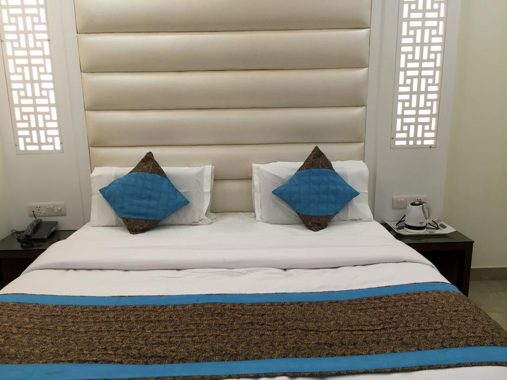 Hotel Vanson Villa - Near Connaught Place Нью-Делі Екстер'єр фото